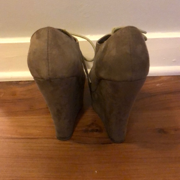 Steve Madden Wedge Booties - Picture 5 of 6